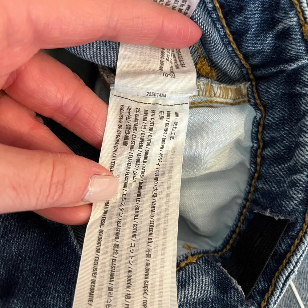 Abercrombie Kids Mid-Rise Flare Jeans in a girls size 11/12, medium wash